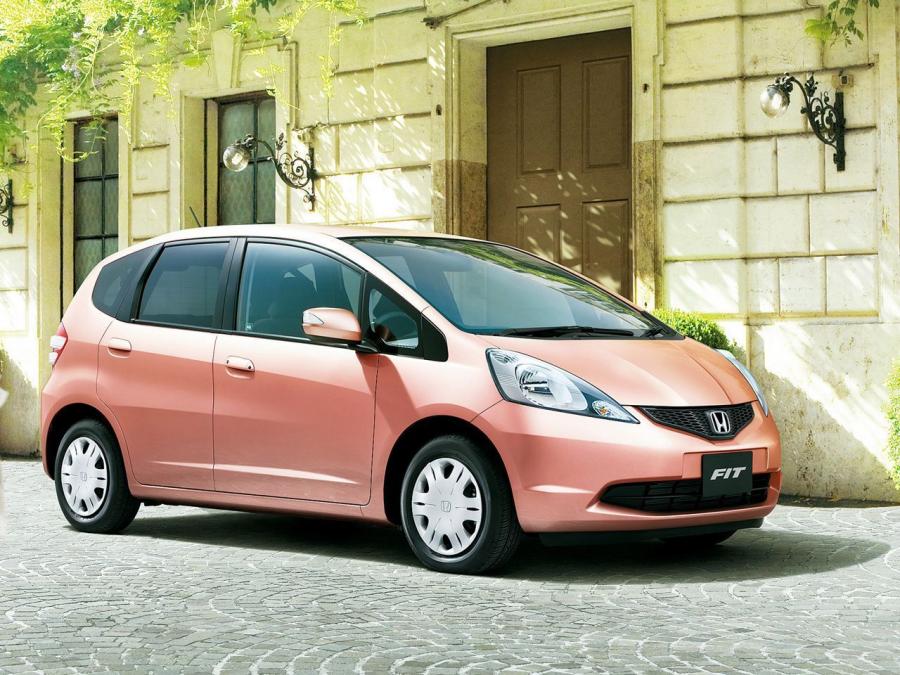  Honda Fit 2009 года  (фото 28 из 31)